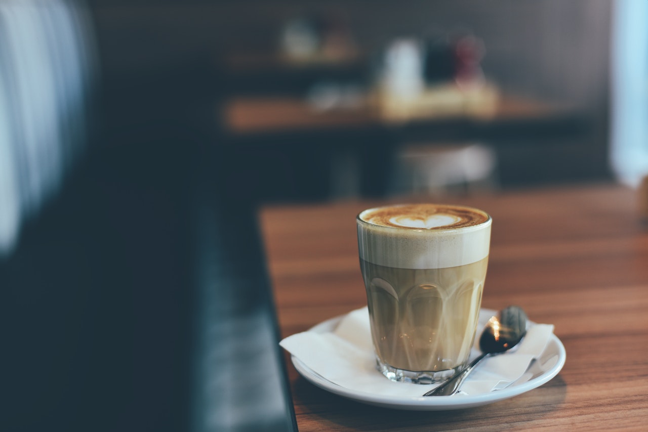 Whats the difference between a flat white and a latte?