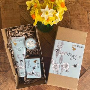 mummy bee gift set